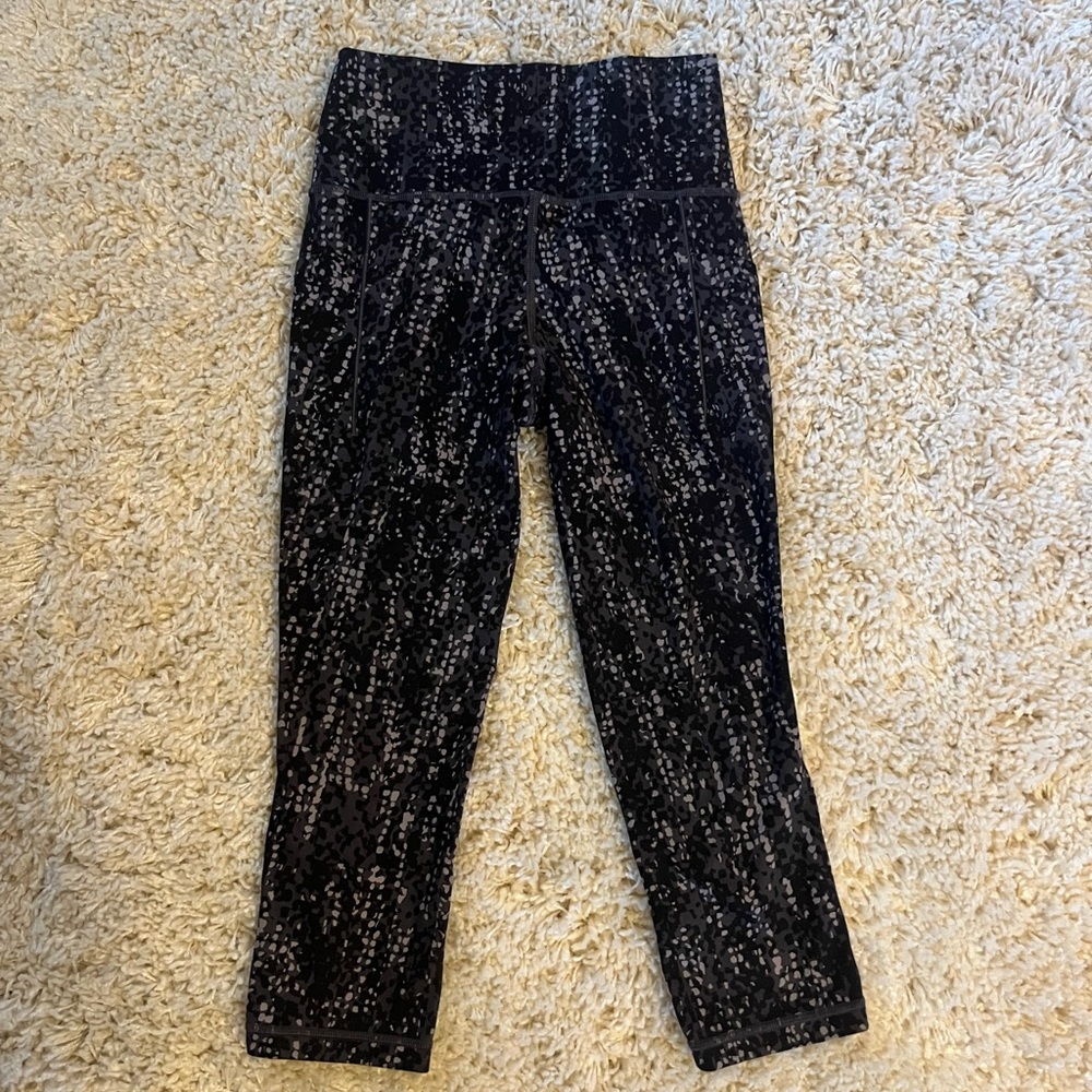 Athleta High-Waist Capri Leggings